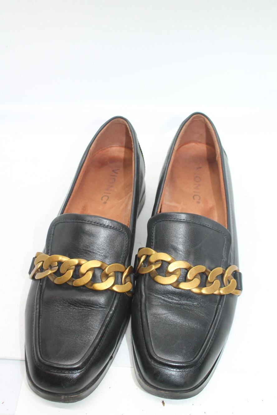 Vionic Mizelle Black Leather Loafers w/ Chain Detail sz 8